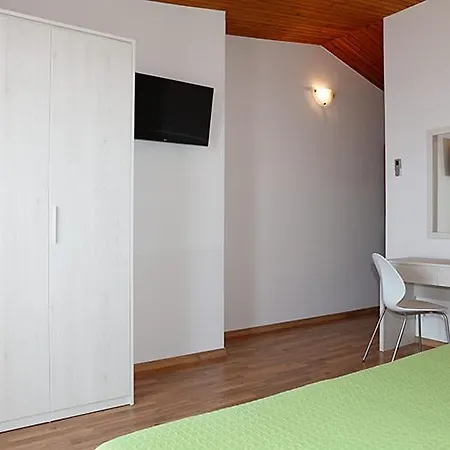 2 Apartment Brela