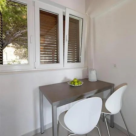 2 Apartment Brela