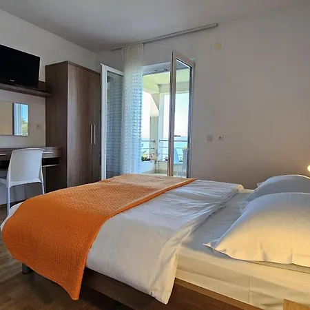 Apartment 2 Brela
