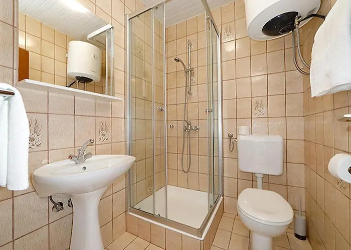 2 Apartman *
